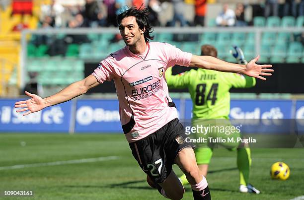 Javier Pastore of Palermo celebrates after scoring the opening goal during the Serie A match between US Citta di Palermo and ACF Fiorentina at Stadio...