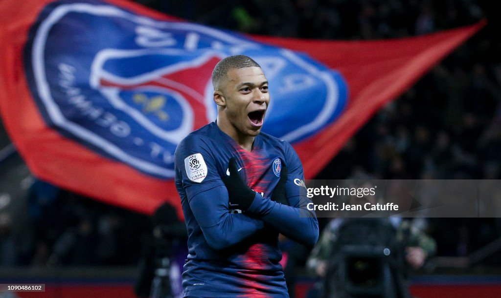 Paris Saint-Germain v Stade Rennais - Ligue 1