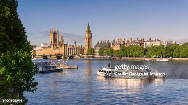 a view of parliament - thames river stock pictures, royalty-free photos & images