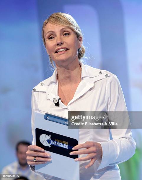 Presenter Licia Colo attends "Alle Falde Del Kilimangiaro" Italian TV Show at the RAI Studios on February 13, 2011 in Rome, Italy.