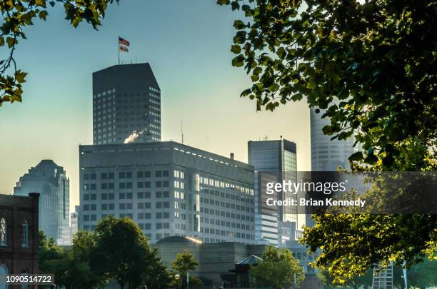 downtown indianapolis morning cityscape - indianapolis flag stock pictures, royalty-free photos & images