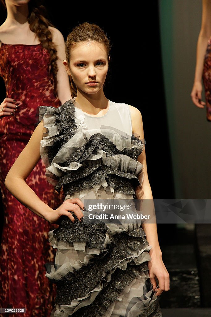 Yuna Yang - Presentation - Fall 2011 Mercedes-Benz Fashion Week