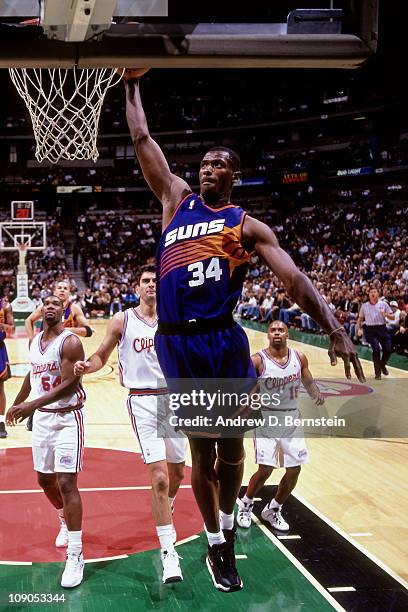 Antonio McDyess of the Phoenix Suns dunks against the Los Angeles Clippers in a game on November 8, 1997 at The Los Angeles Sports Arena in Los...