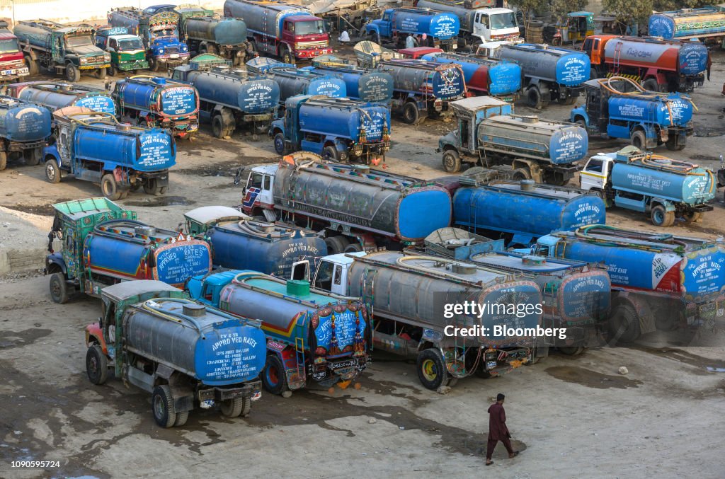 Water Crisis Brews Between South Asian Rivals as Rivers Run Dry