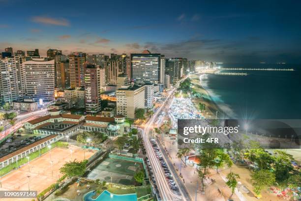 fortaleza nachts, brazilië - fortaleza stad fortaleza stockfoto's en -beelden