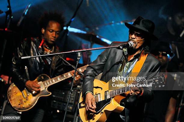 Chuck Roots 31 Photos & High Res Pictures - Getty Images
