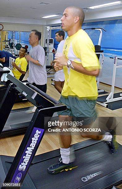 Brazilian striker Ronaldo Nazario trains in the gymnasium of the Hyundai hotel 10 June2002 in Ulsan. Brazilian coach Luiz Felipe Scolari believes key...