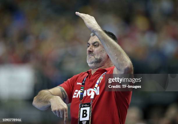 Head coach Nenad Perunicic of Serbia gestures during the 26th IHF Men's World Championship group A match between Germany and Serbia at Mercedes-Benz...