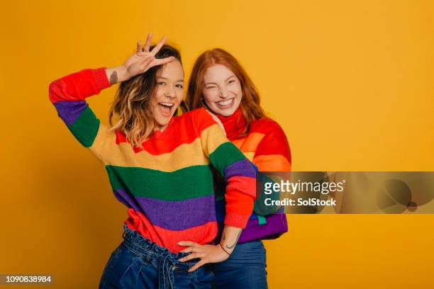 rainbow vänner - two happy people portrait bildbanksfoton och bilder