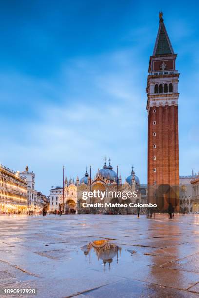 st mark's square at dusk, venice, italy - campanile venice stock pictures, royalty-free photos & images