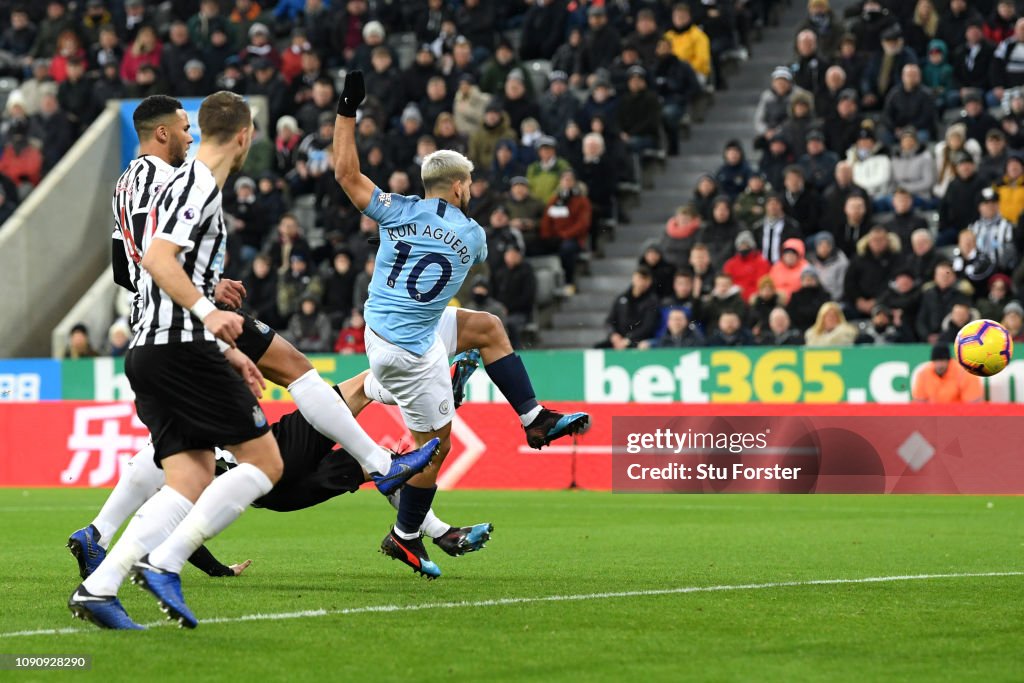 Newcastle United v Manchester City - Premier League