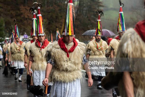 The &quot;joaldunak&quot; of ituren go to the nearby town of Zubieta to get together and walk the streets of this town to the rhythm of their bells....
