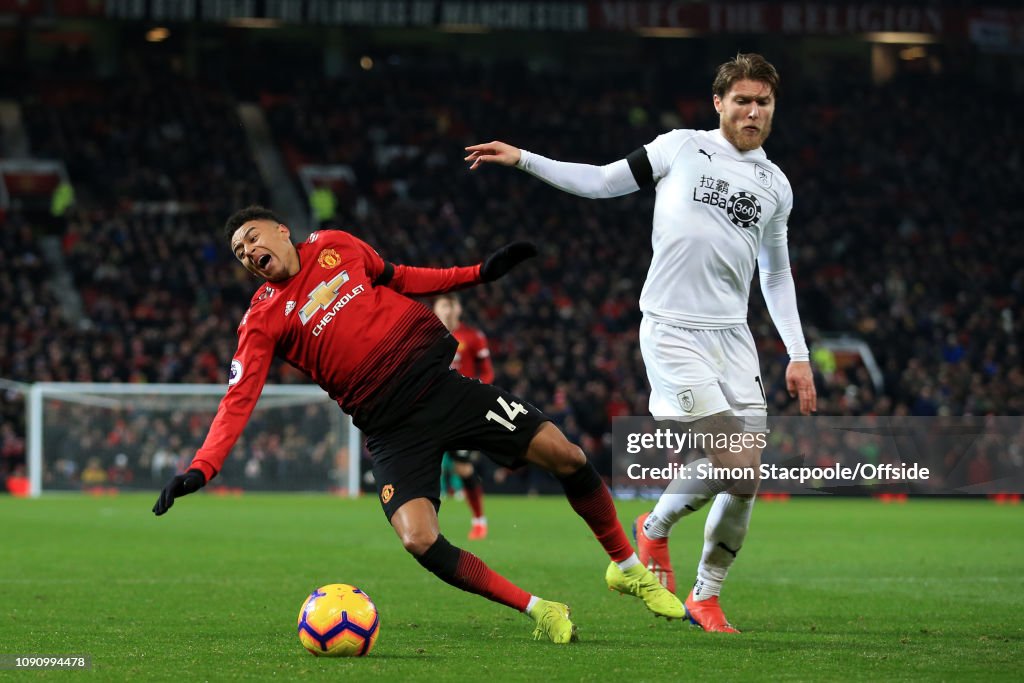 Manchester United v Burnley - Premier League