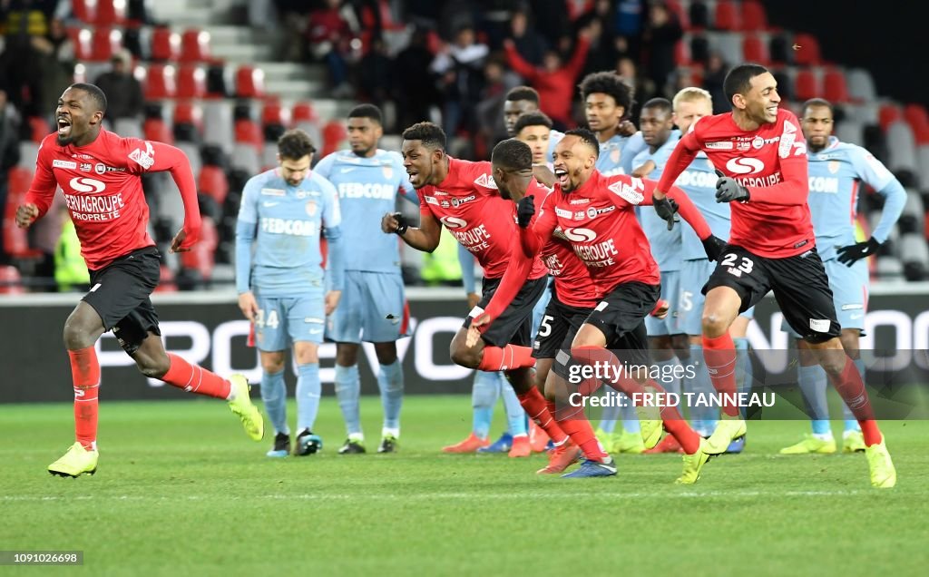 FBL-FRA-LCUP-GUINGAMP-MONACO