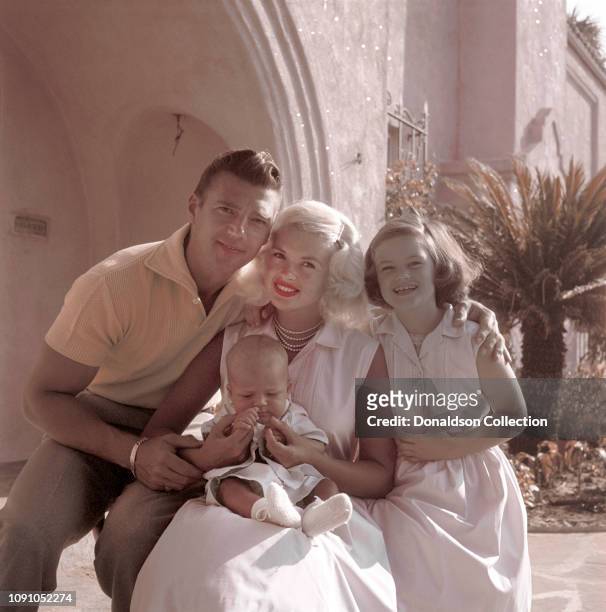 Actress Jayne Mansfield poses for a photo with husband Mickey Hargitay, daughter Jayne Marie Mansfield and son Miklos Hargitay in 1959 in Los...