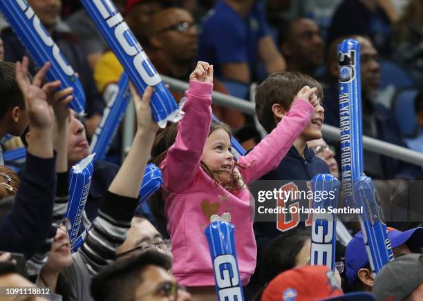 Cheer Fans Up Cheer Thunder Photos and Premium High Res Pictures - Getty Images