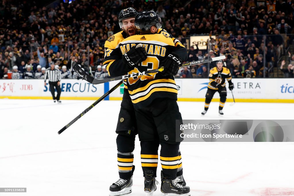 NHL: JAN 29 Jets at Bruins