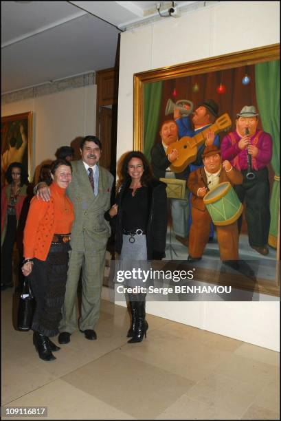 Fernando Botero Exhibition At Maillol Museum. On November 6, 2003 In Paris, France. Prince And Princess Alain Murat With Eleonore De La Rochefoucauld.