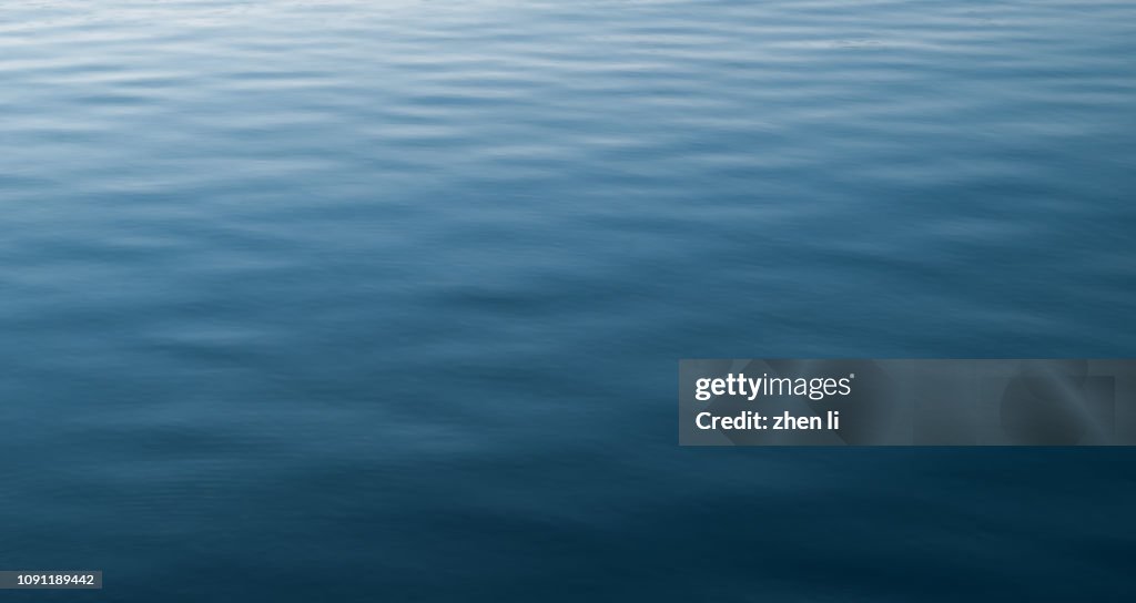 Sea and wave