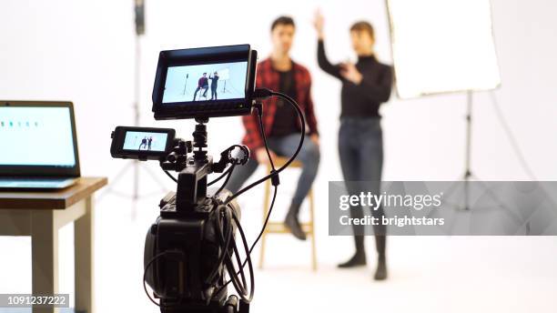 estúdio de cinema - equipe de filmagem - fotografias e filmes do acervo