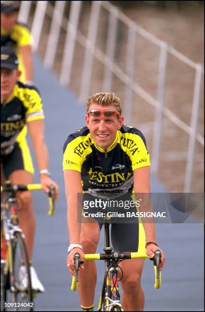 Tour De France 2001. Prologue, Against The Clock In Dunkerque On July 7Th, 2001 In Dunkerque, France. Christophe Moreau