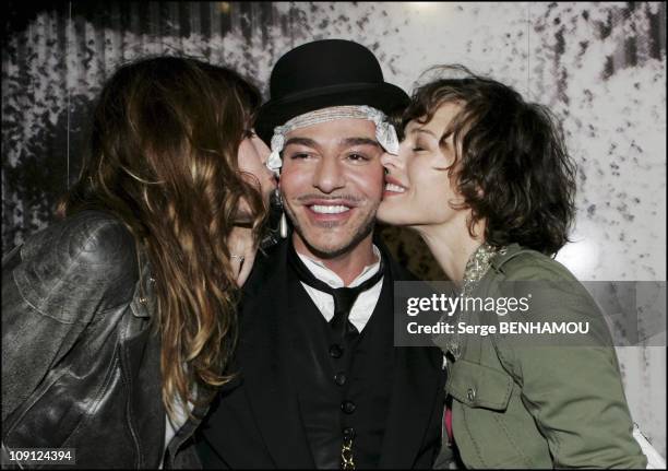 People At The Christian Dior Spring-Summer 2005 Ready To Wear Fashion Show. On October 5, 2004 In Paris, France. Lou Doillon, Designer John Galliano,...