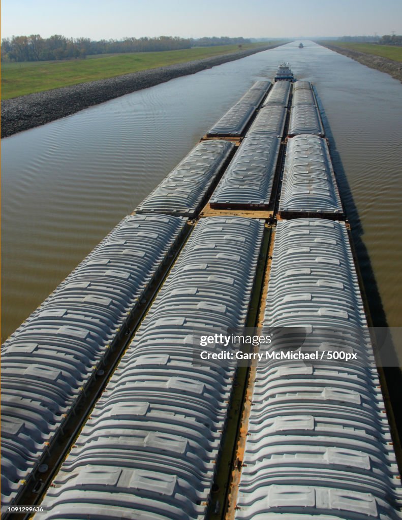 Barges in Chain of Rocks Canal