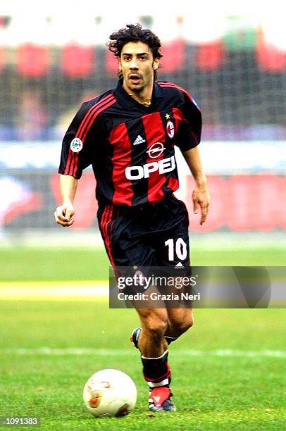 Manuel Rui Costa of AC Milan in action during the Serie A match between AC Milan and Perugia, played at the Guiseppe Meazza, San Siro, Milan. DIGITAL...