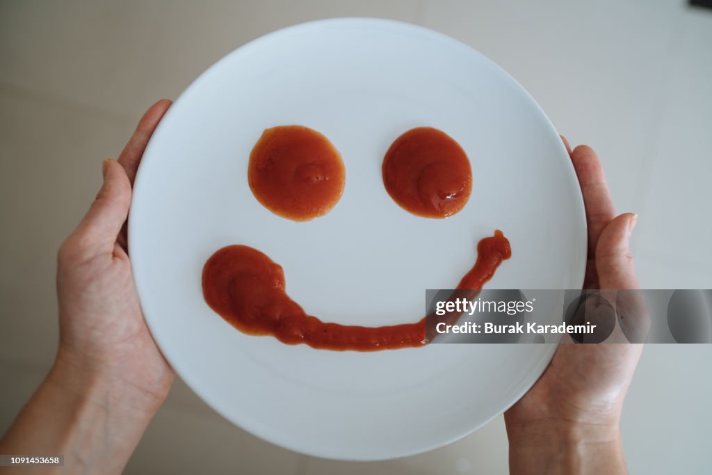 Smiling Plate