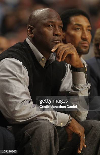 Former players Michael Jordan and Scottie Pippen of the Chicago Bulls watch as the Bulls take on the Charlotte Bobcats at the United Center on...