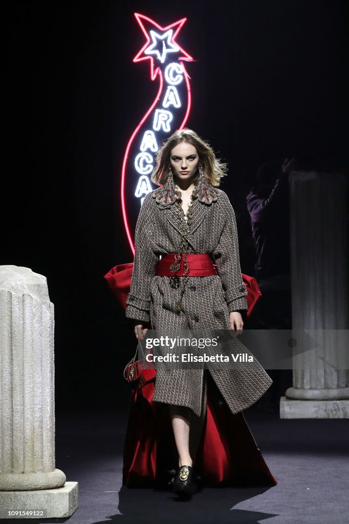 Moschino - Runway - Menswear Collection Autumn/Winter 2019/20