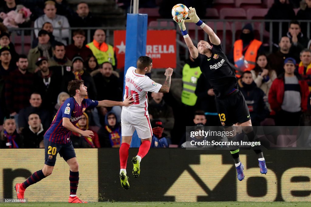 FC Barcelona v Sevilla - Spanish Copa del Rey