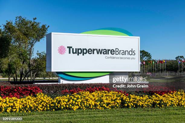 9,975 Tupperware Stock Photos, High-Res Pictures, and Images - Getty Images