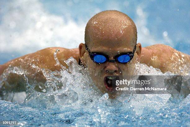 Greg Shaw on his way to winning the Mens 200m Butterfly race, during the 2000 Telstra World Cup meeting, which is being held at the Melbourne Aquatic...