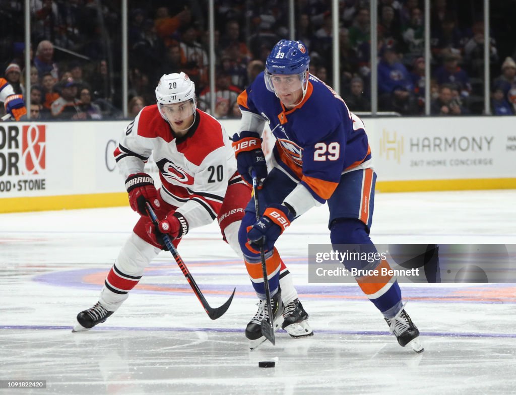 Carolina Hurricanes v New York Islanders