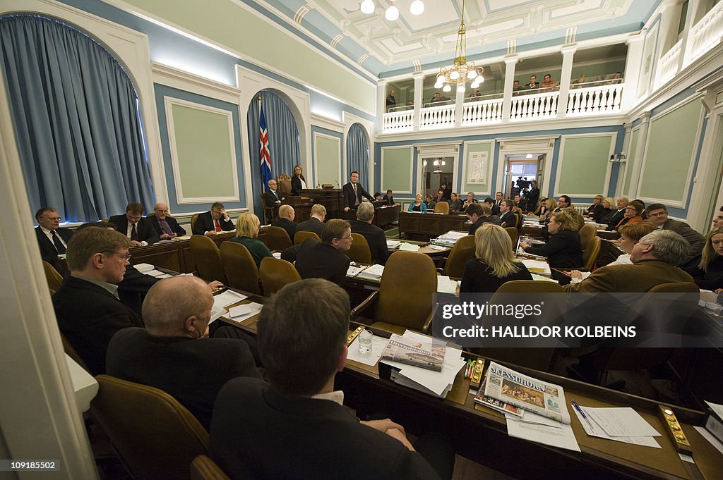 Icelandic ministers and members of the P