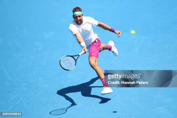 Tennys Sandgren of USA plays a forehand during his quarter final match against Leonardo Mayer of Argentina during the ASB Classic at the ASB Tennis...