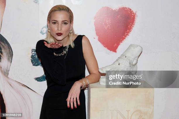 Ana Fernandez attends the 'Uno de 50' 'Por arte al amor' campaign photocall at Uno de 50 shop in Madrid, Spain on Jan 31, 2019