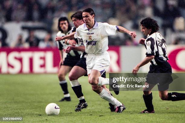 Alessio Tacchinardi of Juventus, Fernando Redondo of Real Madrid and Alessandro Del Piero of Juventus during the Champions League match between...