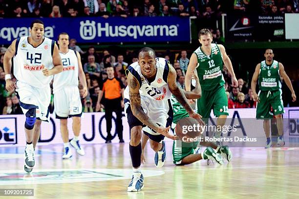 Tarence Kinsey, #22 of Fenerbahce Ulker Istanbul in action during the 2010-2011 Turkish Airlines Euroleague Top 16 Date 4 game between Zalgiris...