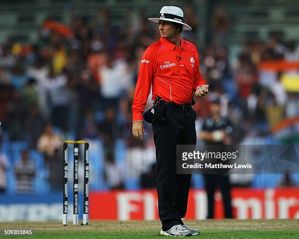 Umpire Rod Tucker in action during the 2011 ICC World Cup Warm up game against India and New Zealand at the MA Chidambaram Stadium on February 16,...