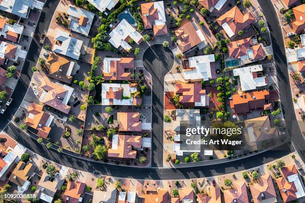 luxury housing development aerial - house in cul de sac stock pictures, royalty-free photos & images