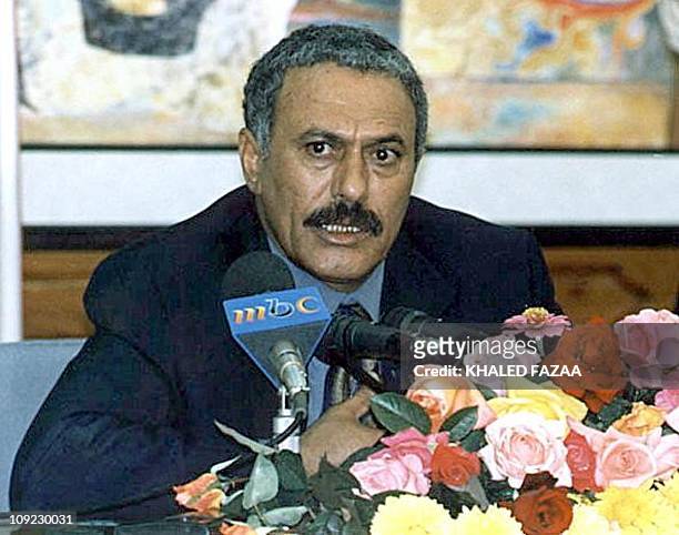 Yemeni President Ali Abdullah Saleh speaks to the press 23 August 1999 in Sanaa. Yemen will hold its first universal suffrage presidential elections...