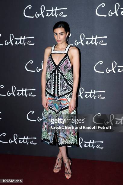 Actress of the movie Aiysha Hart attends the "Colette" Paris Premiere at Cinema Gaumont Marignan on January 10, 2019 in Paris, France.