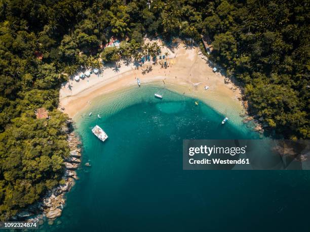 mexico, jalisco, south of puerto vallarta, majahuitas beach, banderas bay - enseada - fotografias e filmes do acervo