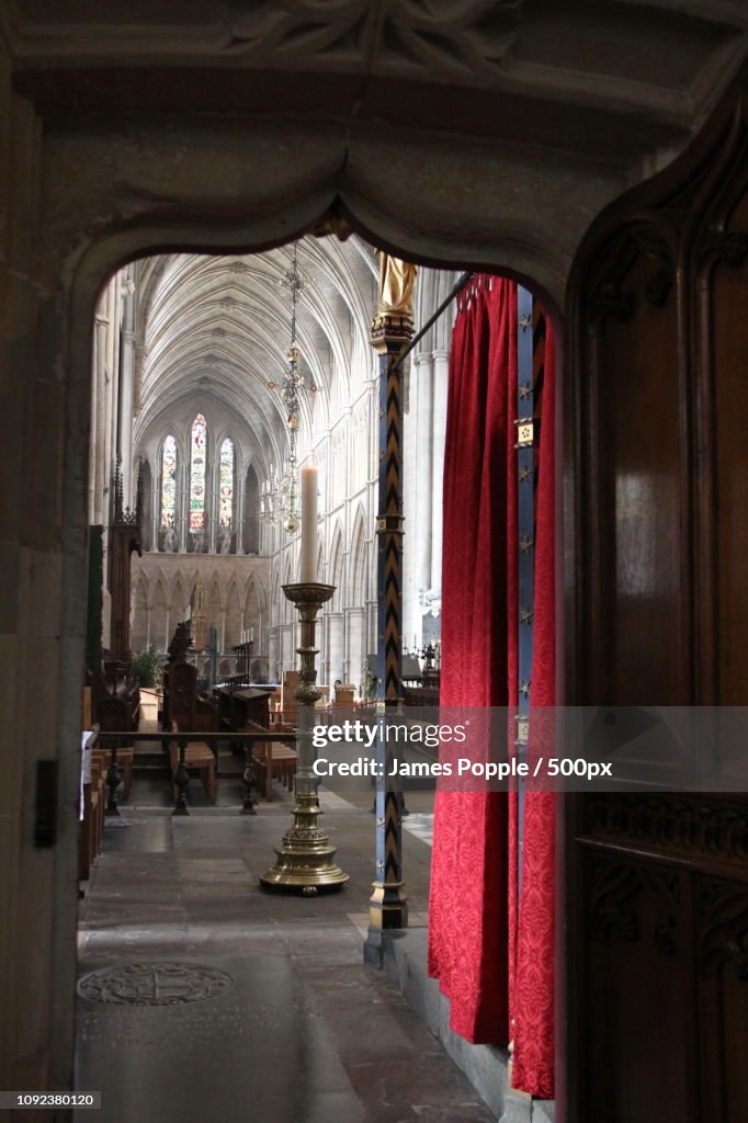 Southwark-cathedral-2014a.jpg
