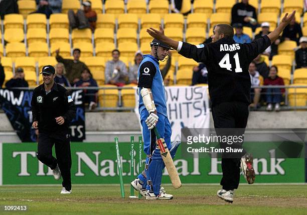 Andre Adams od New Zealand celebrates during bowling out Nick Knight of England during the New Zealand v England 2nd One Day International match at...