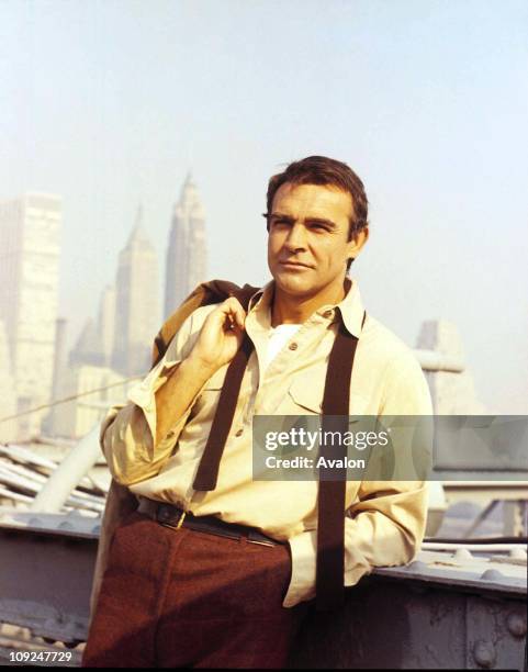 Sean Sean Connery 1968 Photos and Premium High Res Pictures - Getty Images