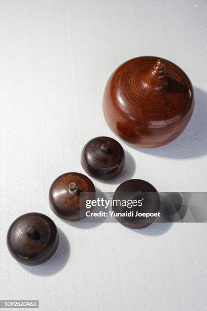 39 Malaysia Gasing Stock Photos, High-Res Pictures, and Images - Getty ...