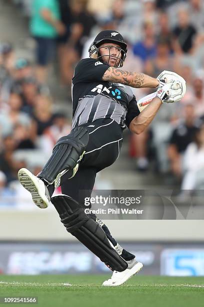 Doug Bracewell of the New Zealand Black Caps bats during the International Twenty20 match between New Zealand and Sri Lanka at Eden Park on January...